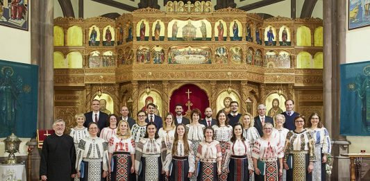Concert de colinde ACOR concert colinde strasbourg 2017 acor, concert colinde, colinde strasbourg, corala ACOR, biserica ortodoxa strasbourg, romani la strasbourg, comunitatea de romani din strasbourg, colinde strasbourg 2017, craciun strasbourg, preot Iorgulescu, photo Christian Creutz